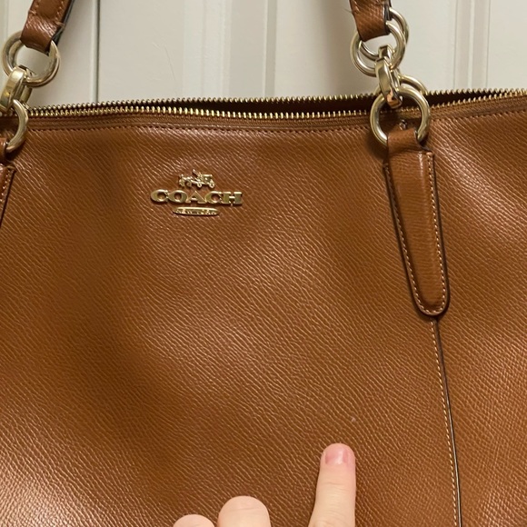 Authentic Coach Pebbled Leather Handbag - Picture 12 of 15